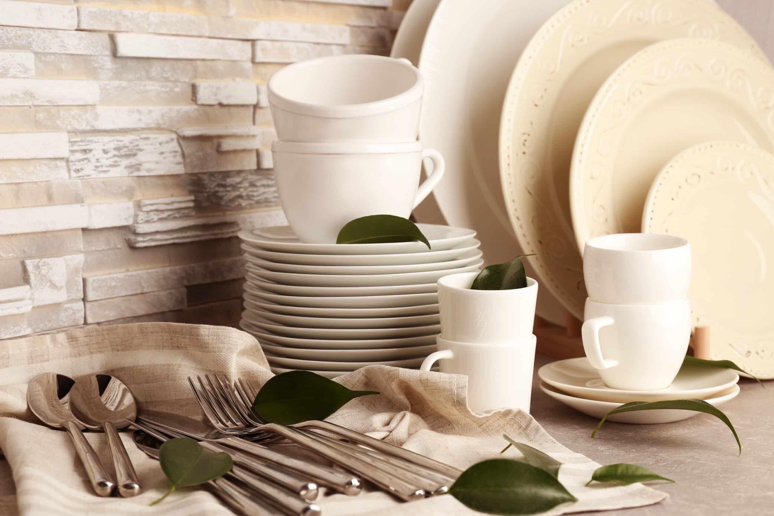 The 6 Best EcoFriendly Dinnerware Brands LeafScore