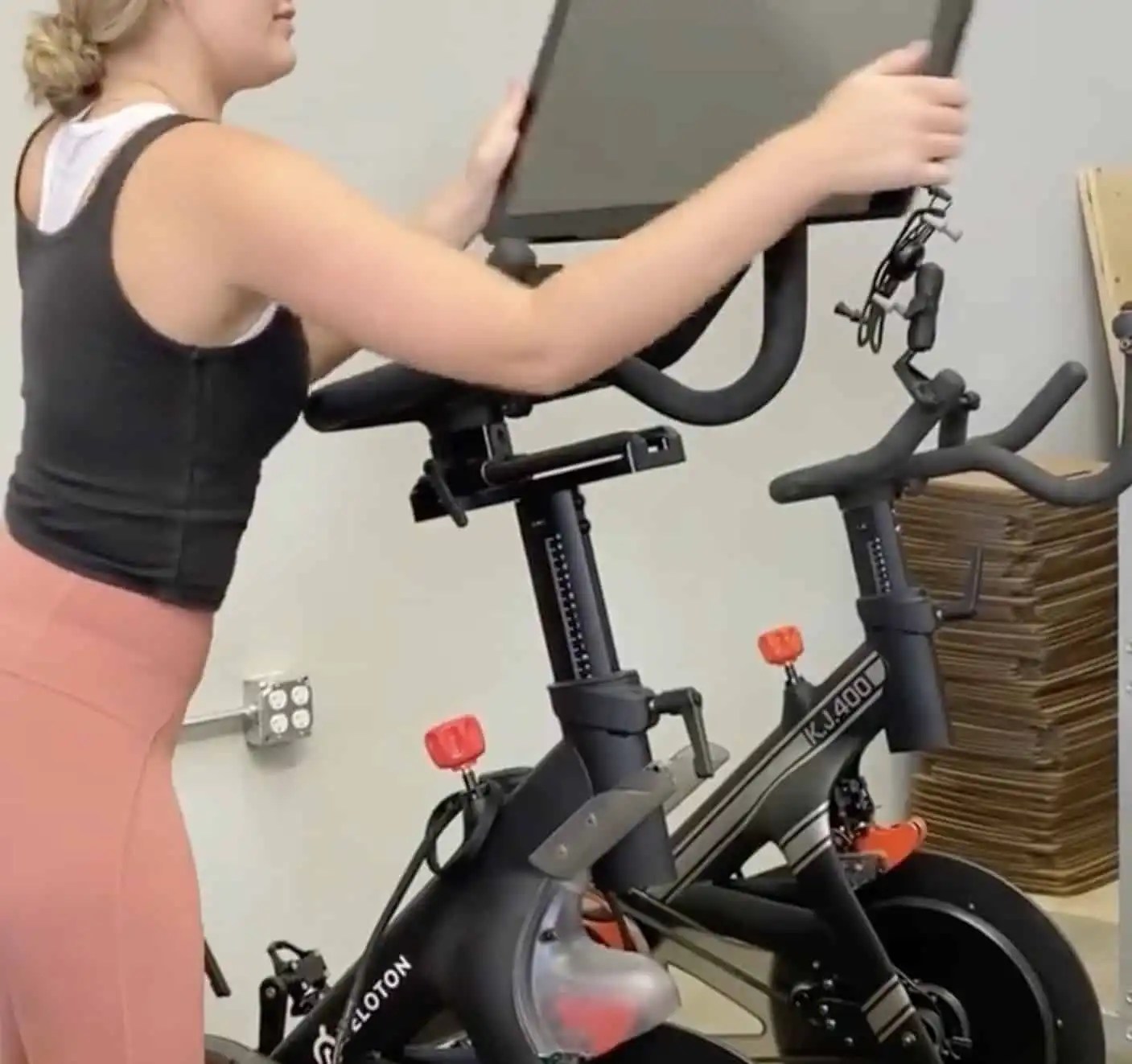 How to Make Your Peloton Screen Swivel 2023