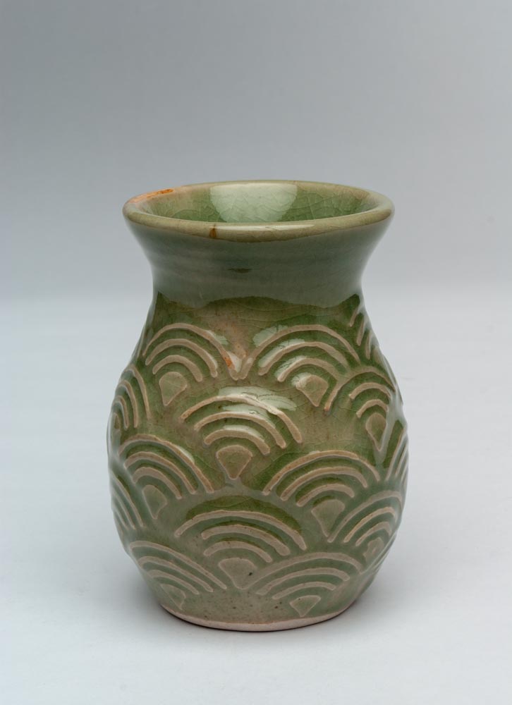 Fish Scale Vase Leah S Gary