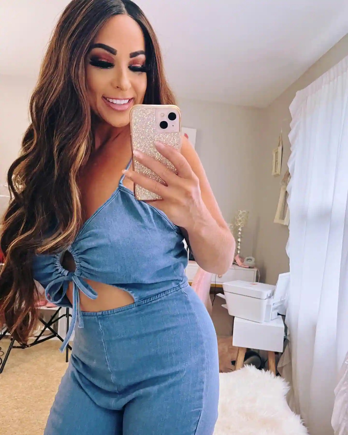 This Queensarai OnlyFans Photo Went Viral - Truth or Fiction