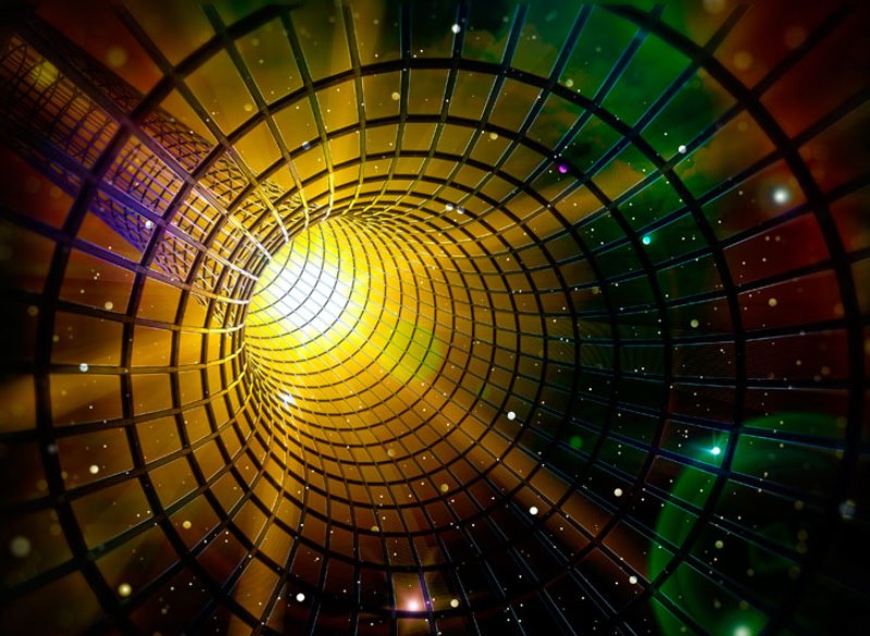 How Many Dimensions Are There? 11Dimensional World and String Theory
