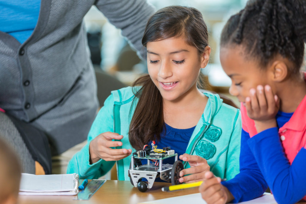 Start Robotics with These 3 Ways Learn Robotics Start Robotics with These 3 Ways Learn Robotics