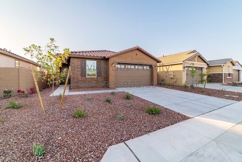 4344 N 91st Gln Phoenix Phoenix, AZ 850370809 Service Star Realty