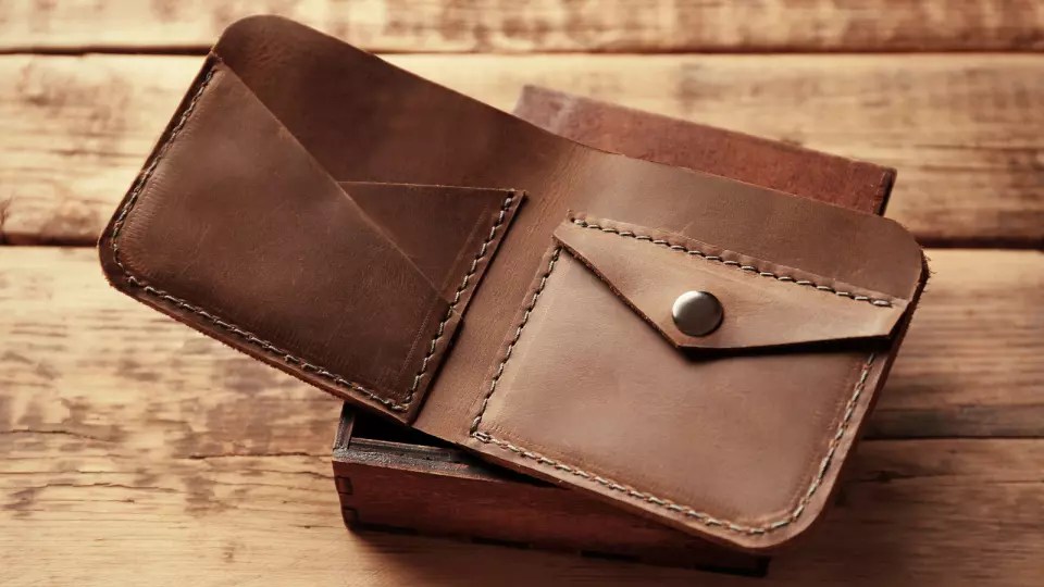 How To Clean Your Leather Wallet A Detailed Guide Leather Skill