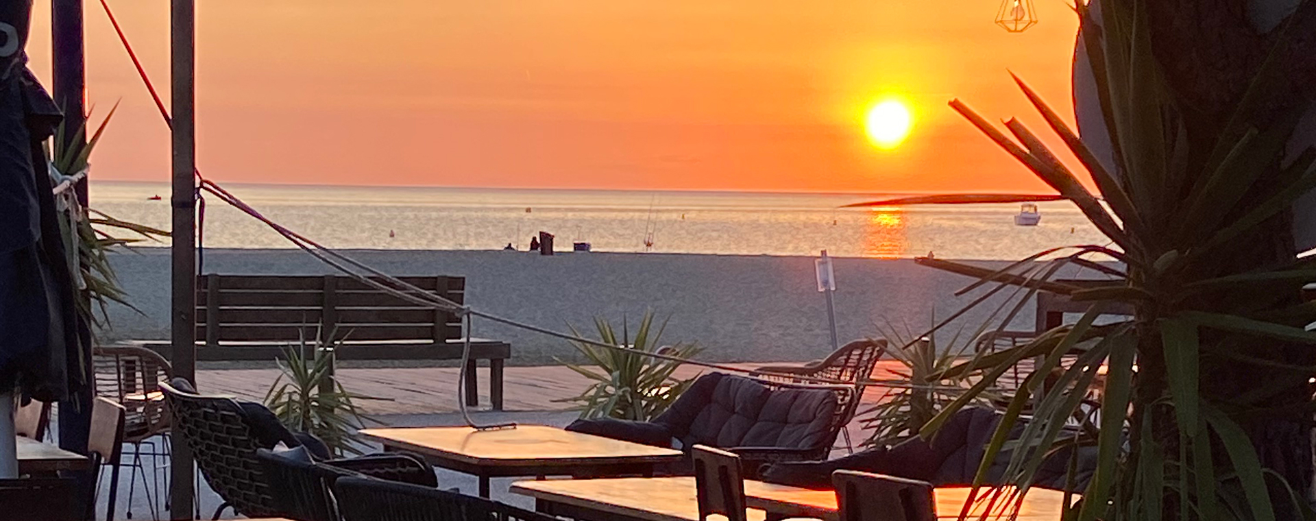 Le Chichi Plage Contact et Réservations