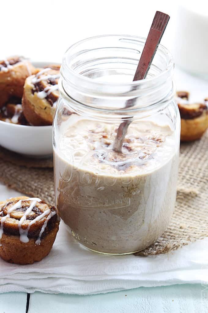 Cinnamon Roll Overnight Oats Creme De La Crumb