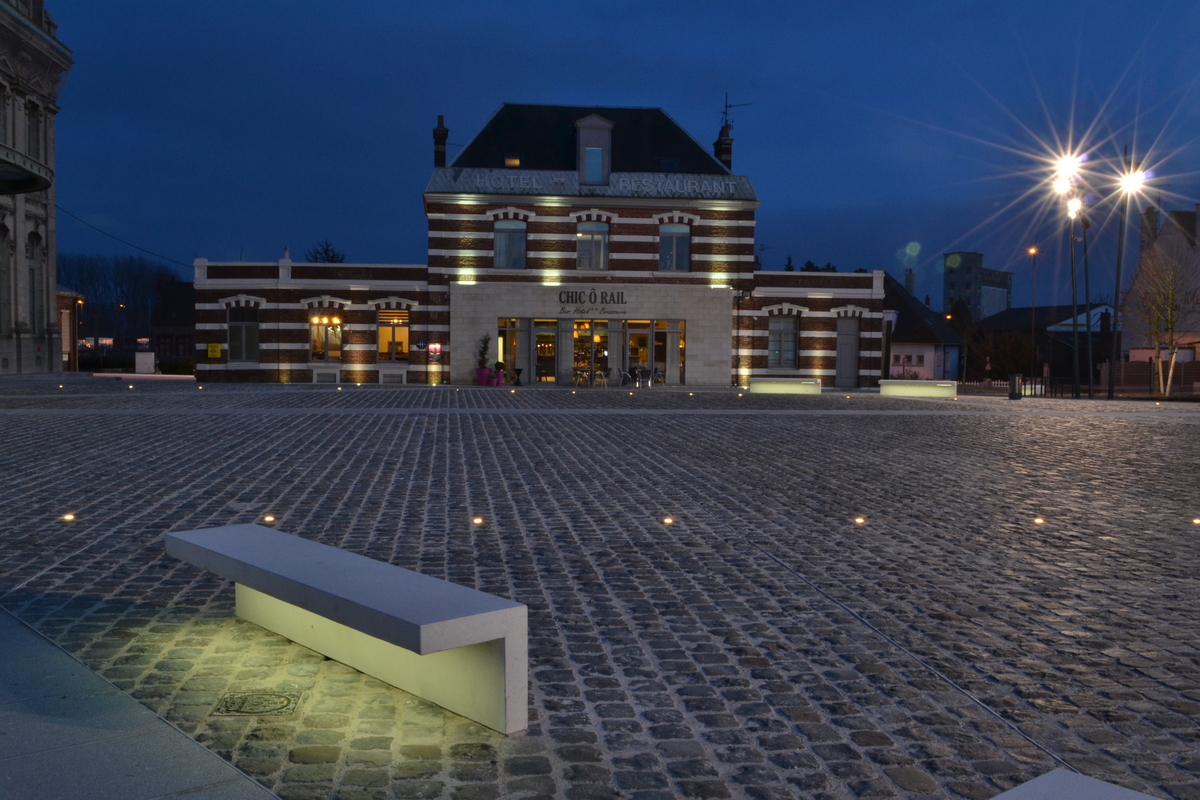 Renovation of train station square in Saint Omer (France) has been
