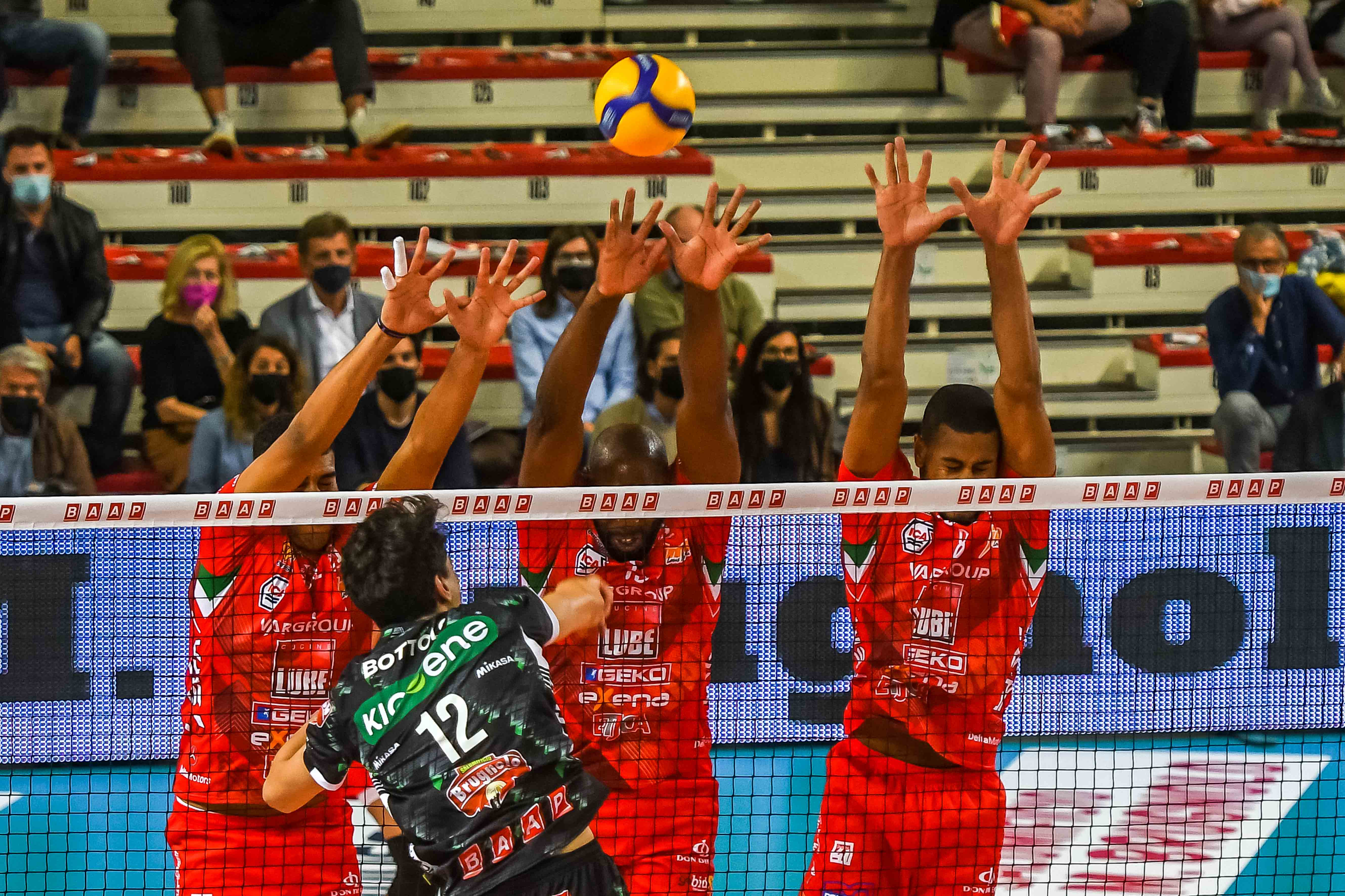 Lube Vince A Padova La Prima Gara Della Stagione | Lega Pallavolo Serie A 3543_x_5318_jpg