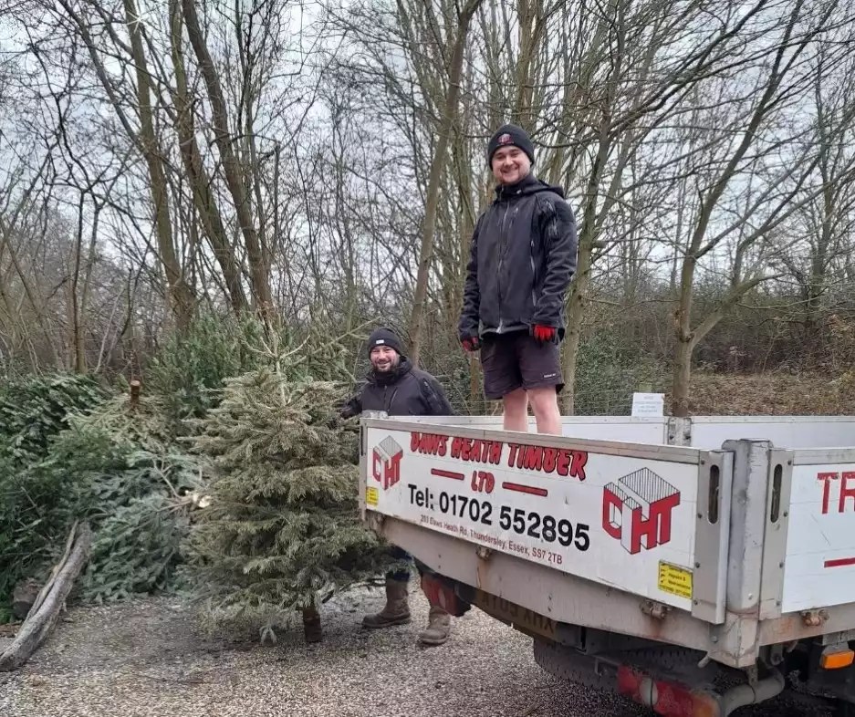 Havens Hospices back Treerecycling collection service