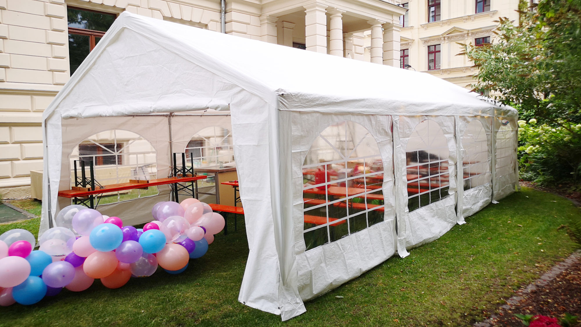 Festzelt 4x8m Bierzelt PartyZelt mieten Leihzig.de