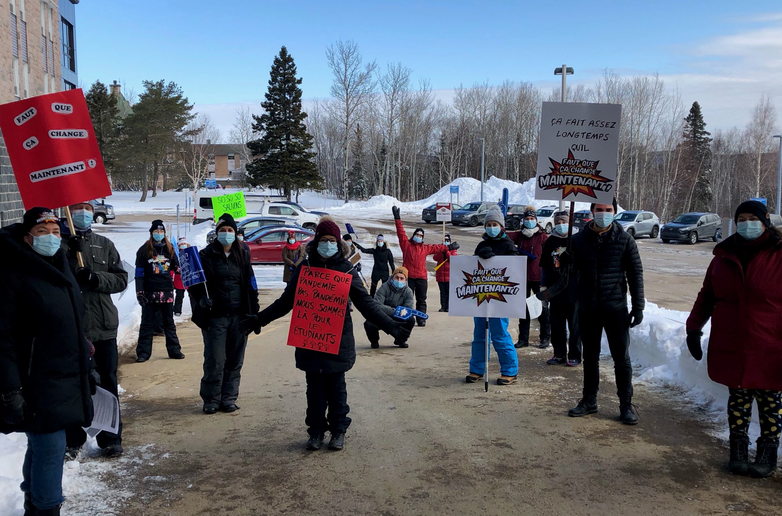 Le personnel professionnel du cégep de lance un cri du cœur Le Manic