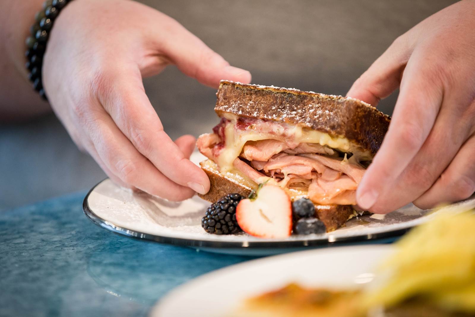 Shelburne, Vermont Restaurant Gallery Le Marché