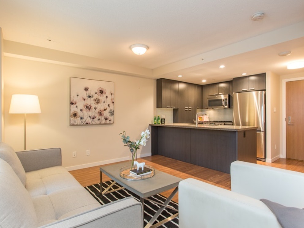 Douglas Road Léo Bruneau Home Staging