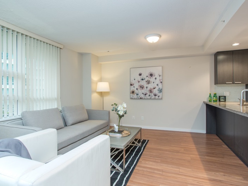 Douglas Road Léo Bruneau Home Staging