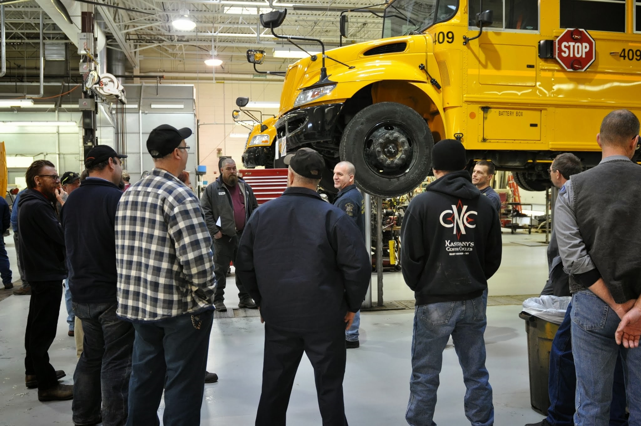 Leonard Bus Sales Sponsors and Hosts DOT Training Session with Head