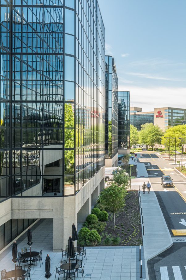 United Rentals Signs FullFloor Lease with Empire State Realty Trust