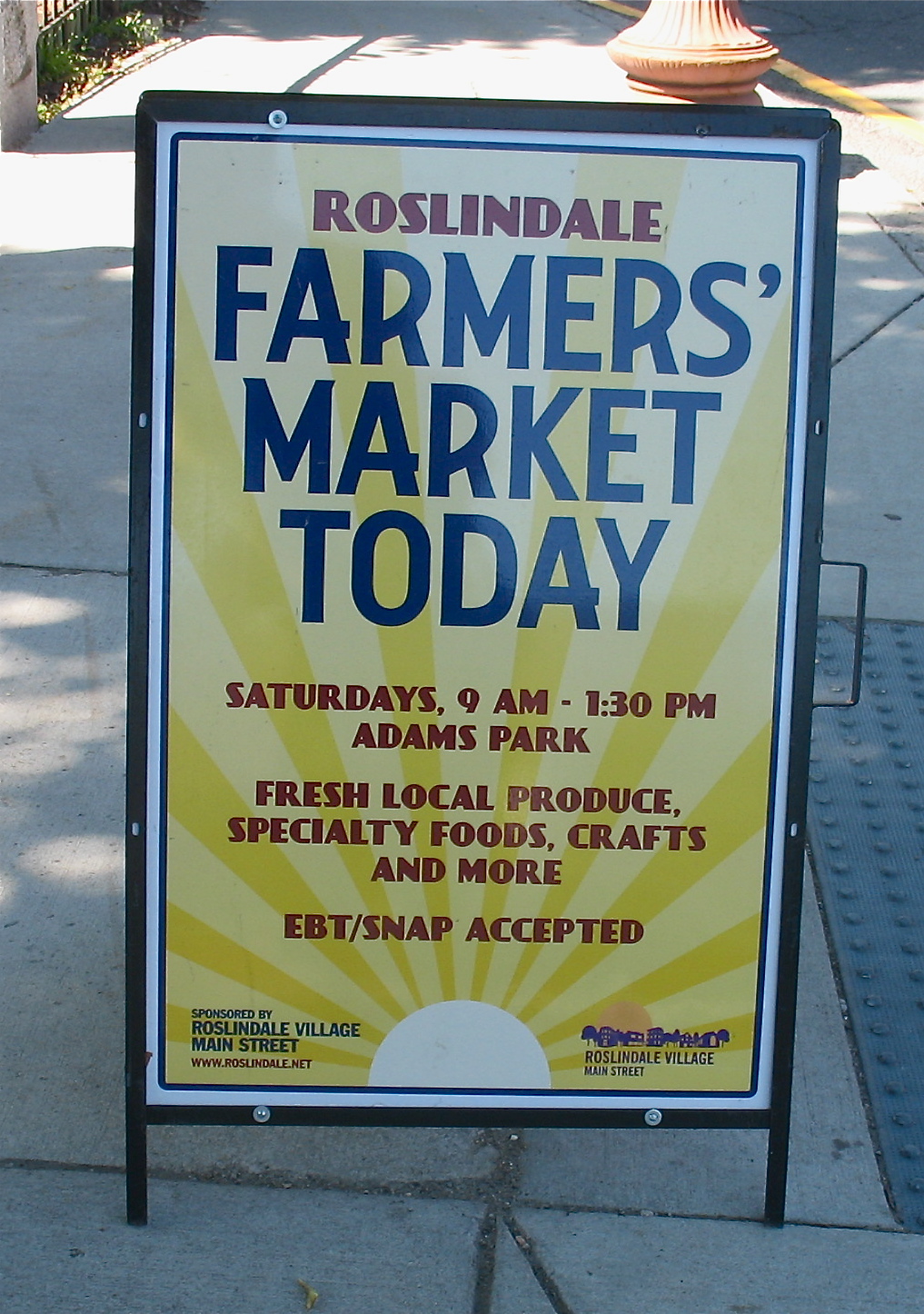 Roslindale Farmers Market Opening Day 2012 Blog Lester Esser
