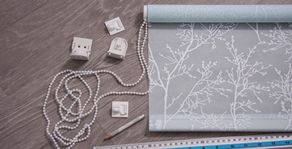 Fitting a roller blind