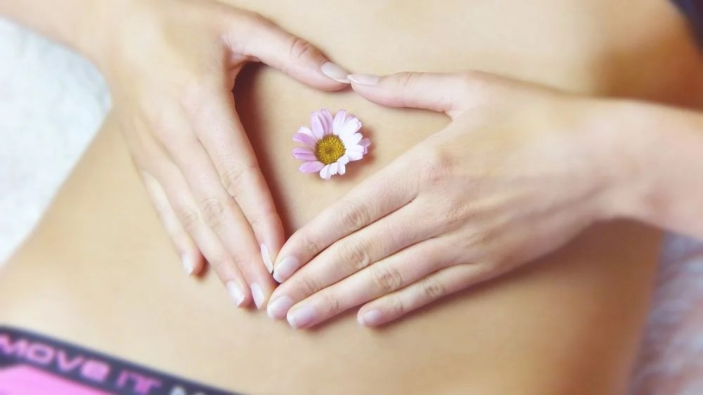 Does Green Tea Make You Gassy? (The Smelly Truth)