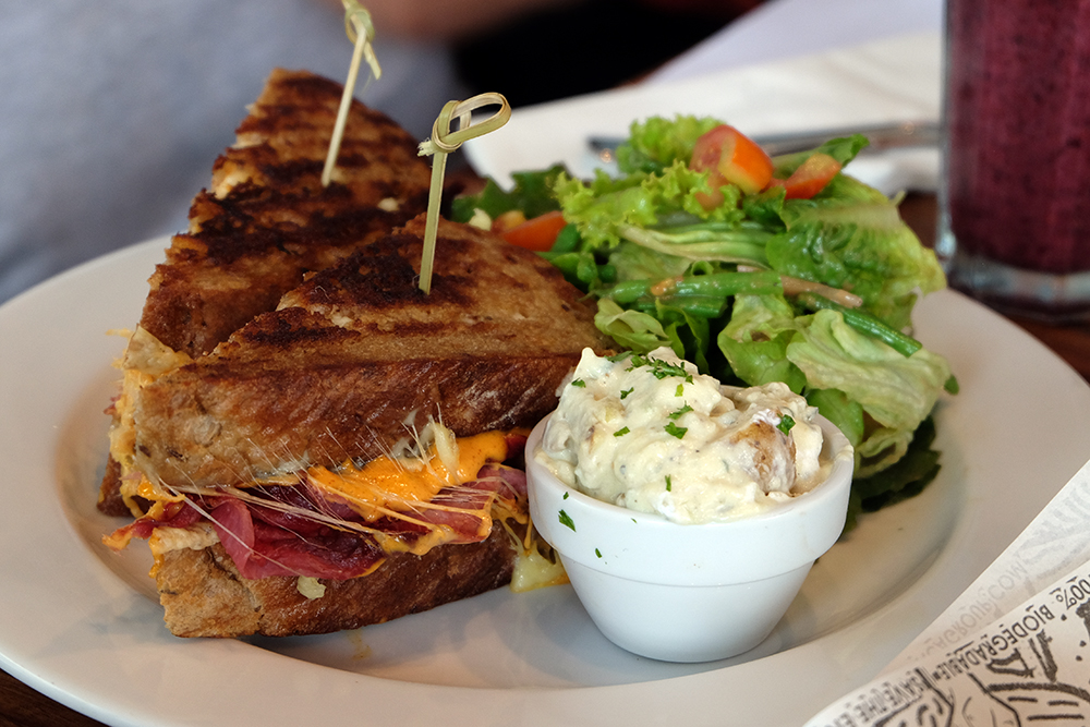 Abaca Baking Company opens 9th branch at Robinsons Galleria Cebu Let