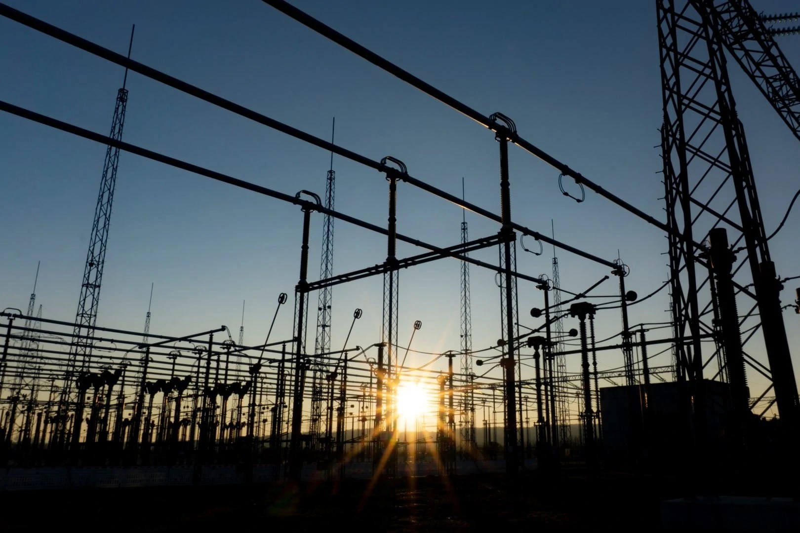 Was macht man als Elektro­techniker in der Energietechnik
