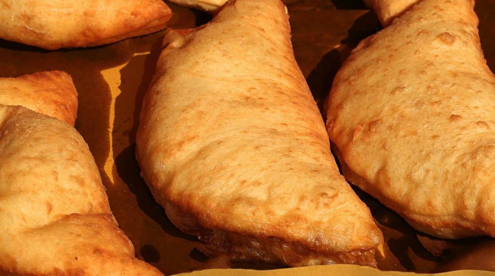 Cuculi fritti e sartascinello per festeggiare la Bambinella Lettere