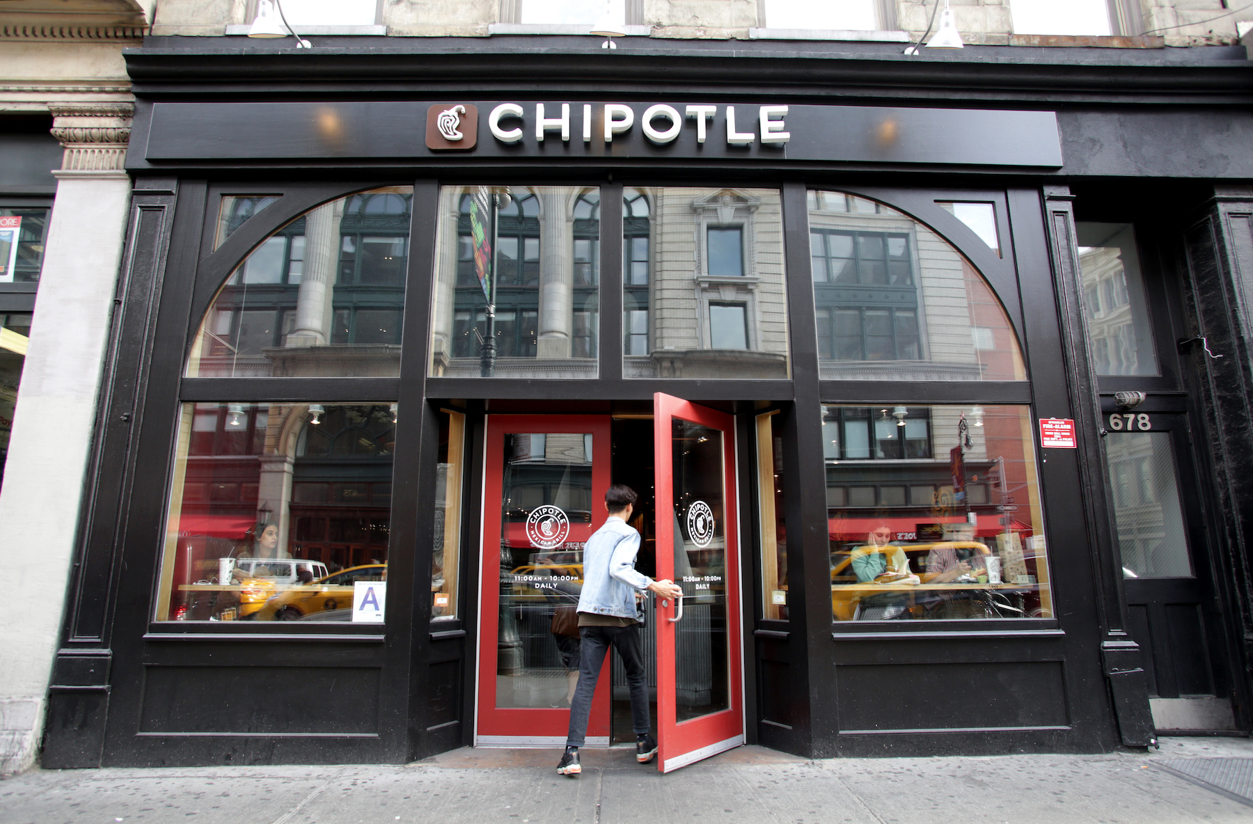 Is Chipotle good for you? How to order a bloodsugar friendly meal at