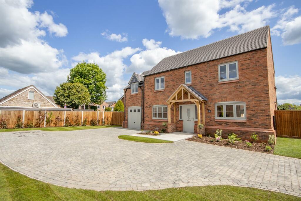 Station Road, Rolleston on Dove Levison Rose Homes