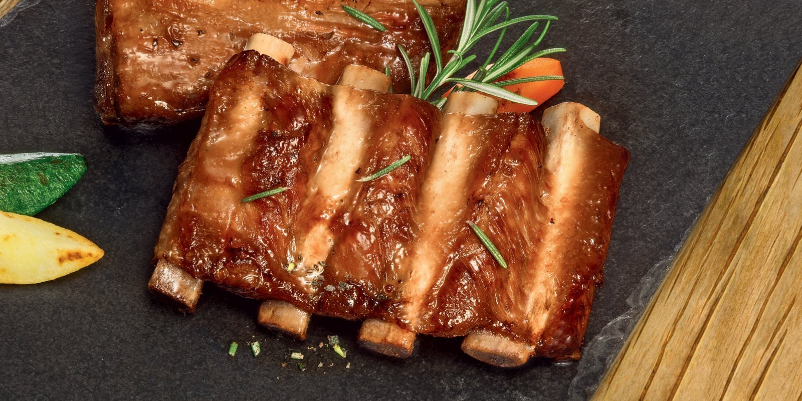 COSTINE DI MAIALE AL FORNO