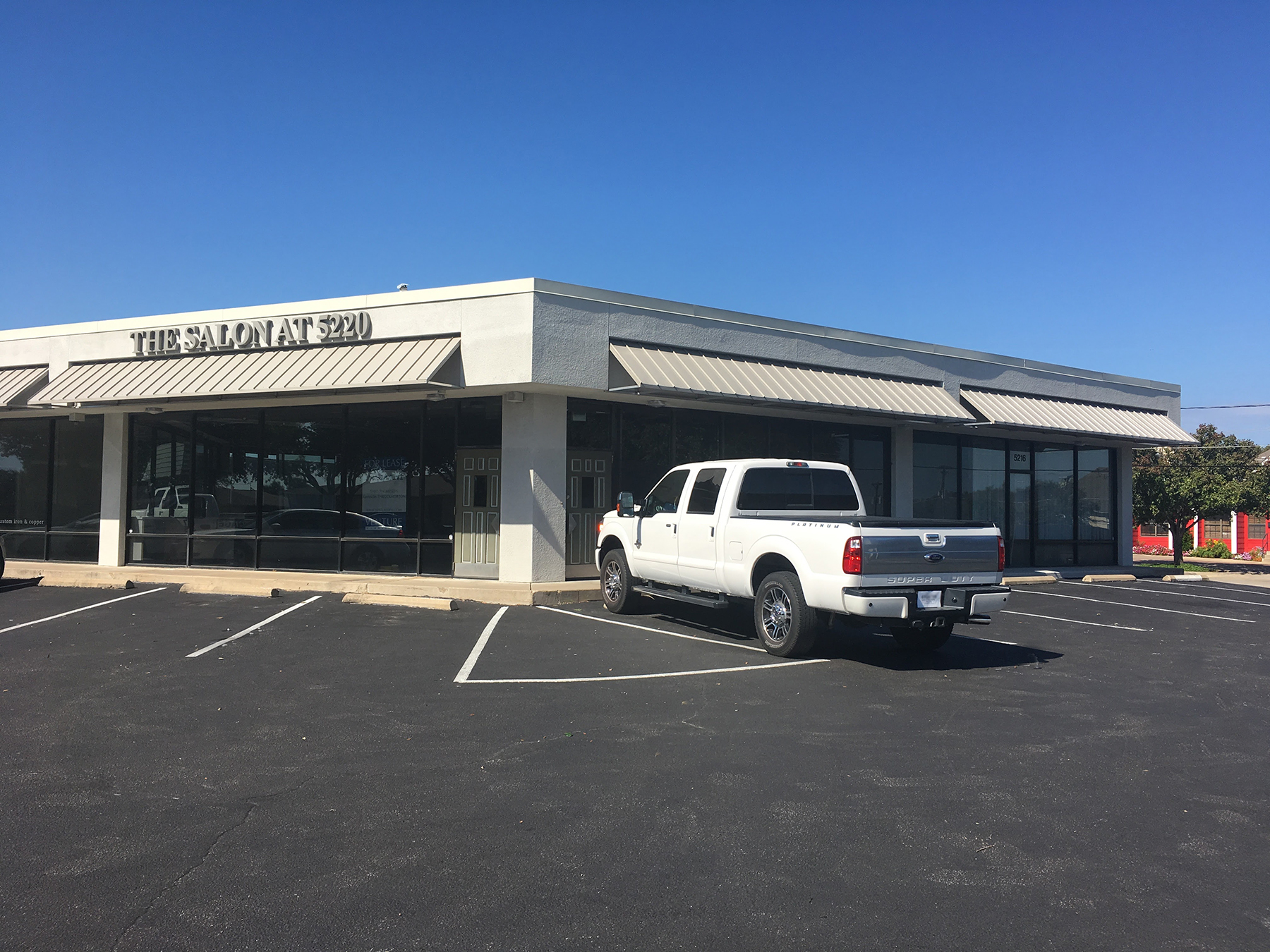 Camp Bowie Retail Levy Retail Group