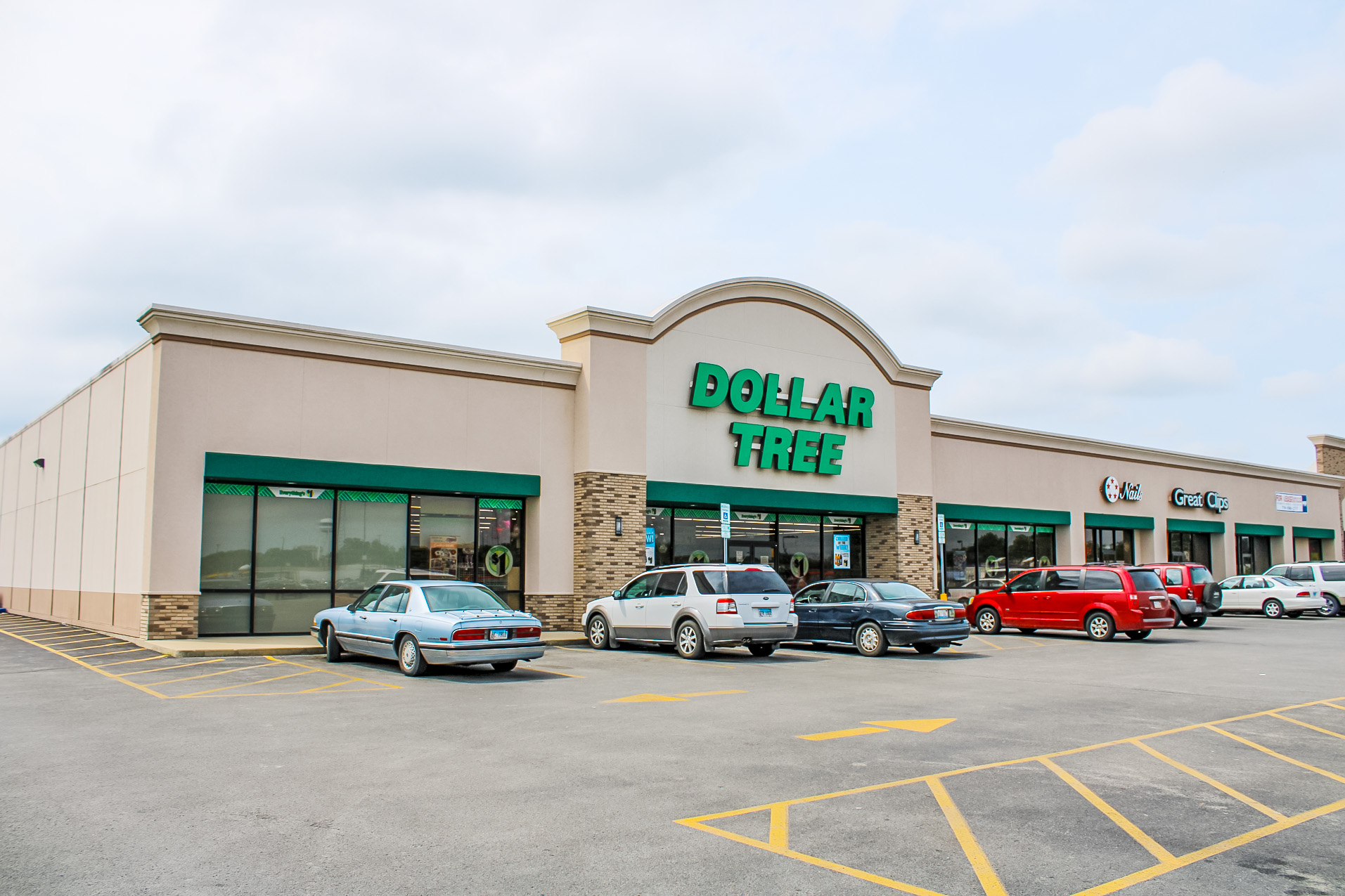 Harrisburg Shoppes Levy Retail Group