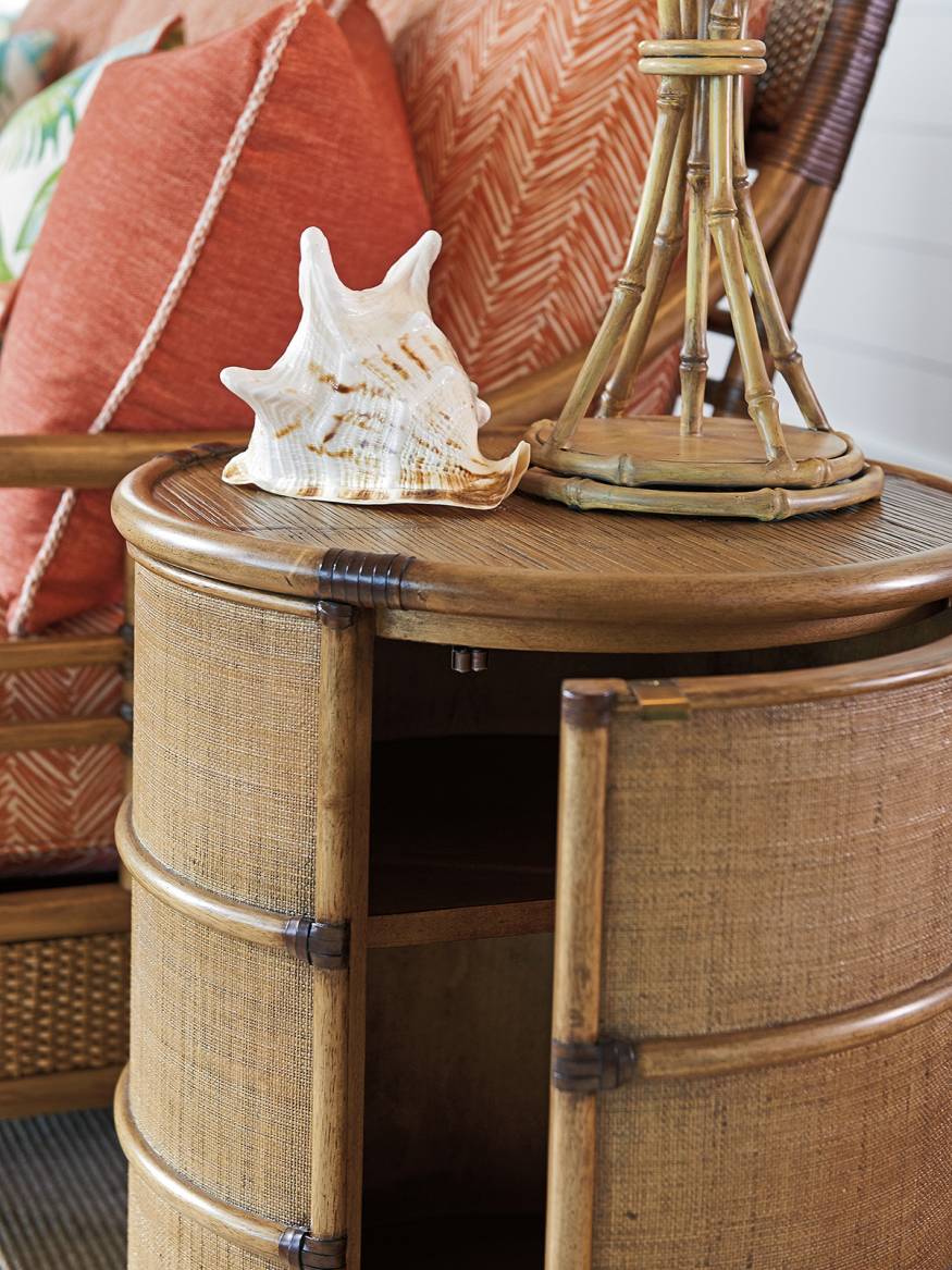 Cassada Drum Table Lexington Home Brands