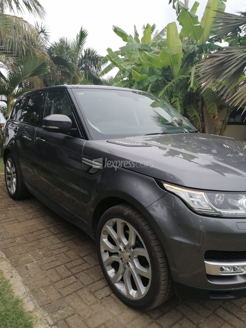 SecondHand Land Rover Range Rover Sport 2015 lexpresscars.mu