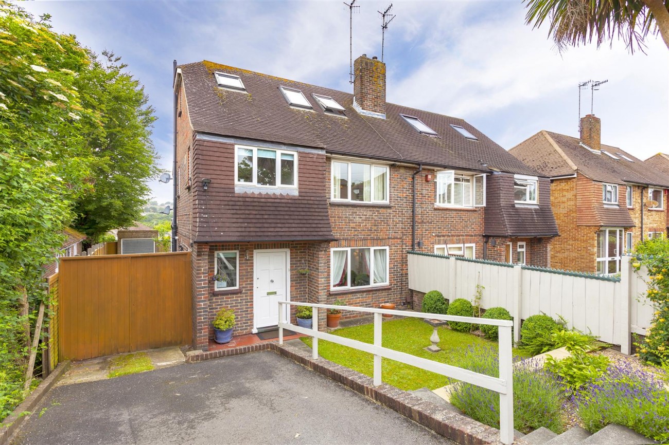 Hangleton Way, Hove, 4 bedroom, House SemiDetached