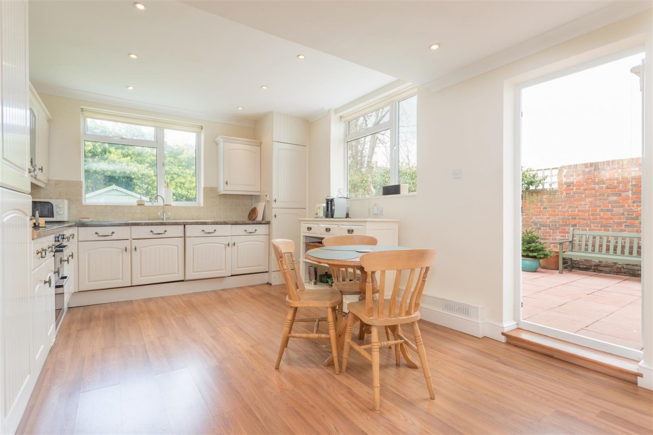Sackville Gardens, Hove, 5 bedroom, House SemiDetached