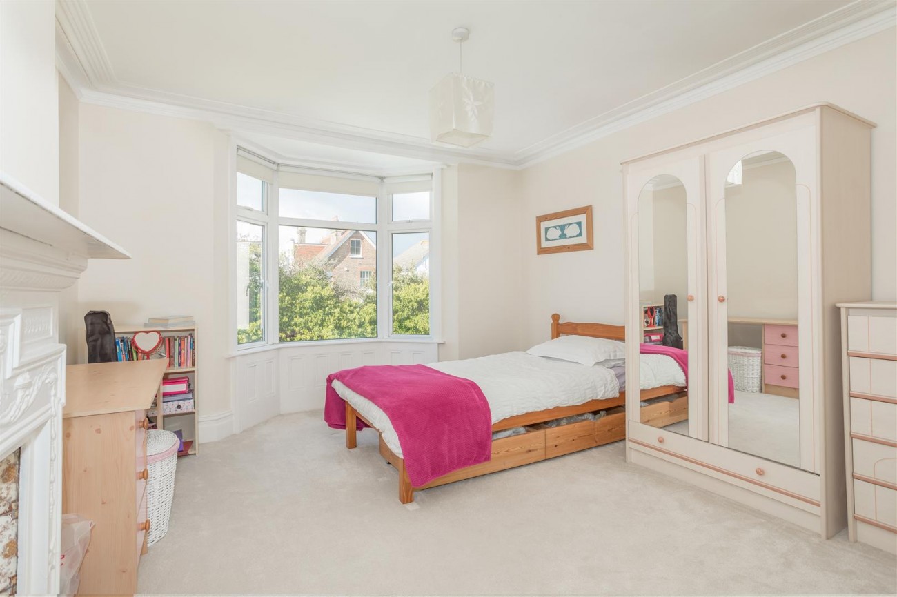 Sackville Gardens, Hove, 5 bedroom, House SemiDetached