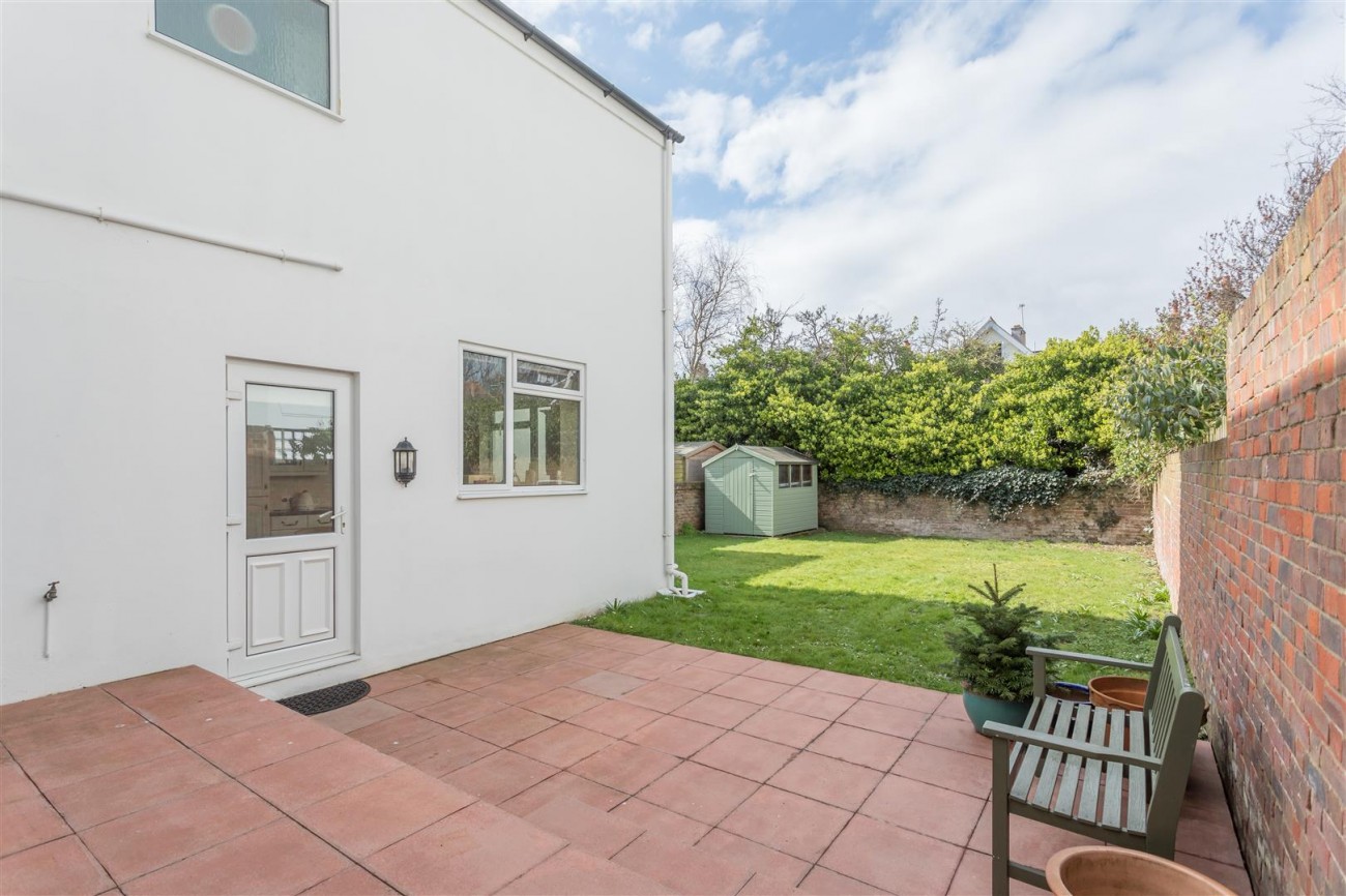 Sackville Gardens, Hove, 5 bedroom, House SemiDetached