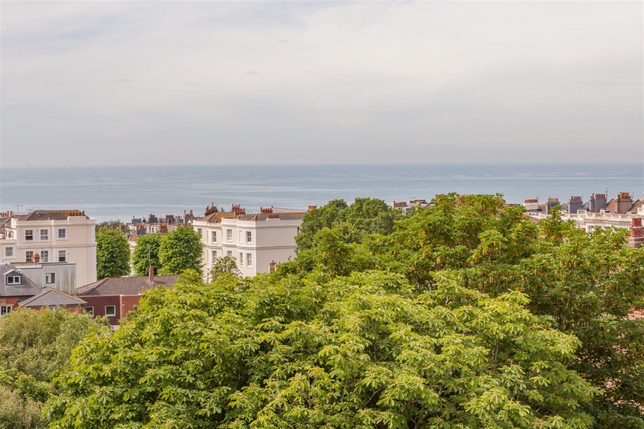 York Avenue, Hove, 3 bedroom, Apartment