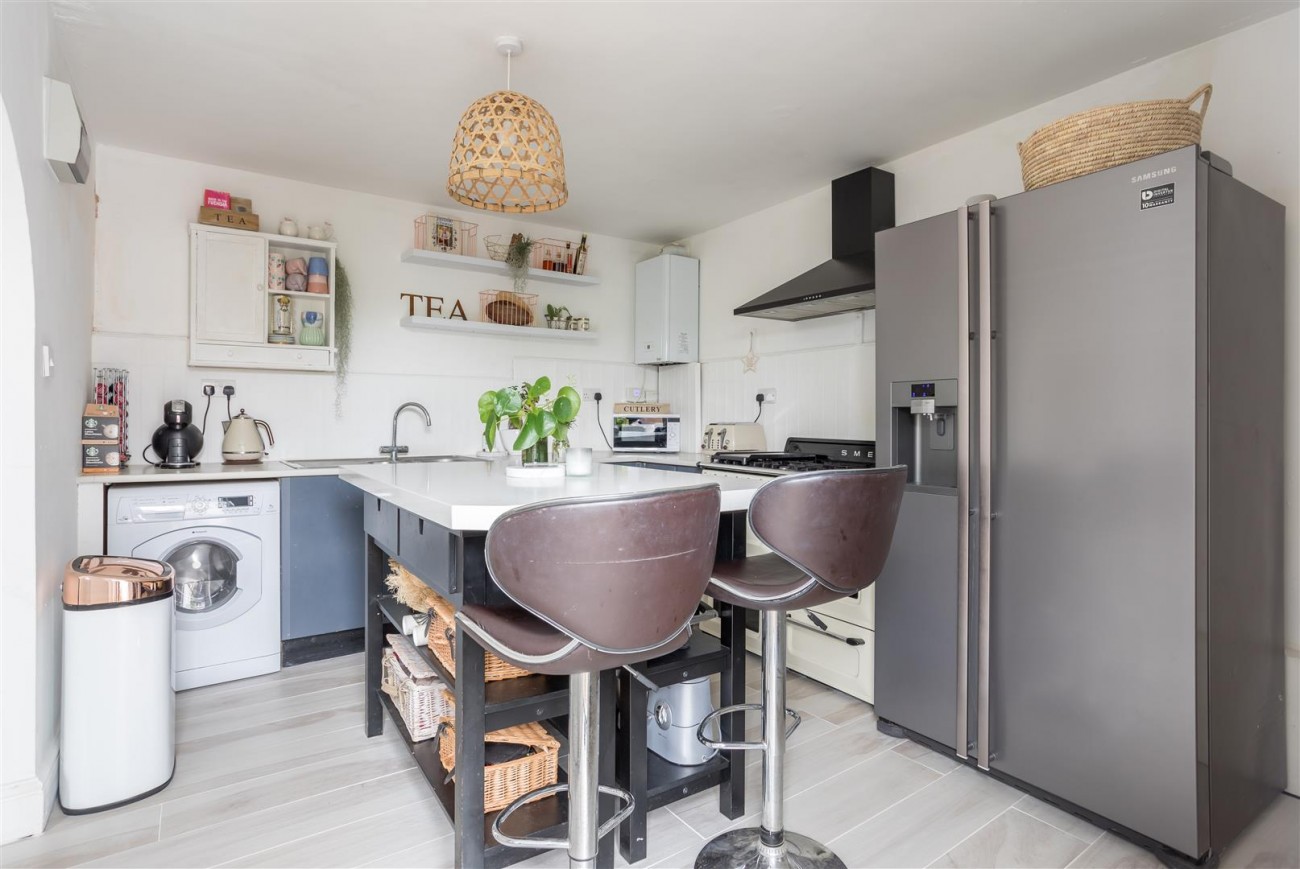 Alma Street, Lancing, 2 bedroom, House