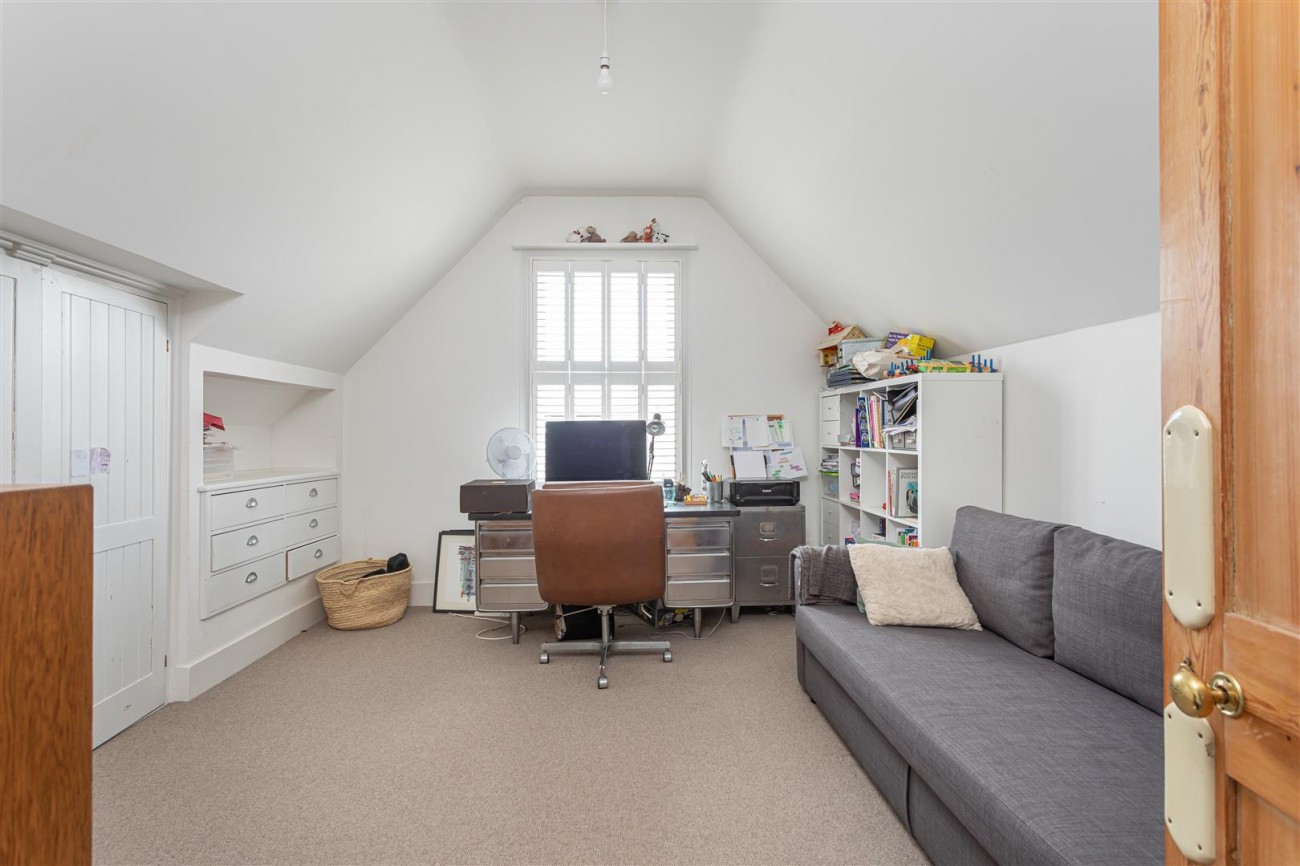 Lawrence Road, Hove, 5 bedroom, House SemiDetached