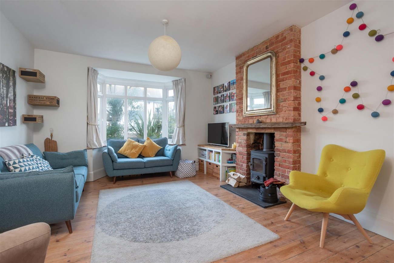 Derek Avenue, Hove, 3 bedroom, House SemiDetached