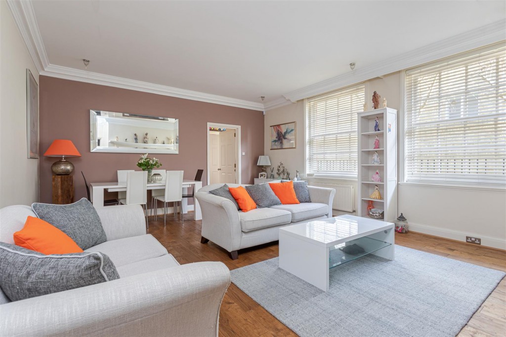 Grand Avenue, Hove, 2 bedroom, Apartment