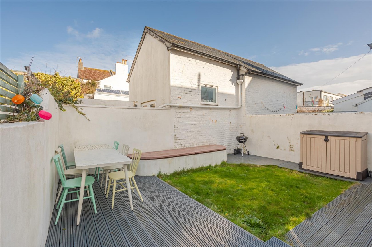 Coleridge Street, Hove, 4 bedroom, House End Terrace