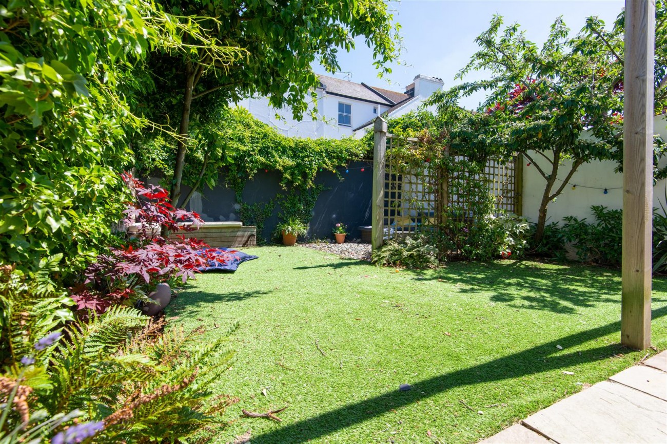 Sackville Gardens, Hove, 6 bedroom, House