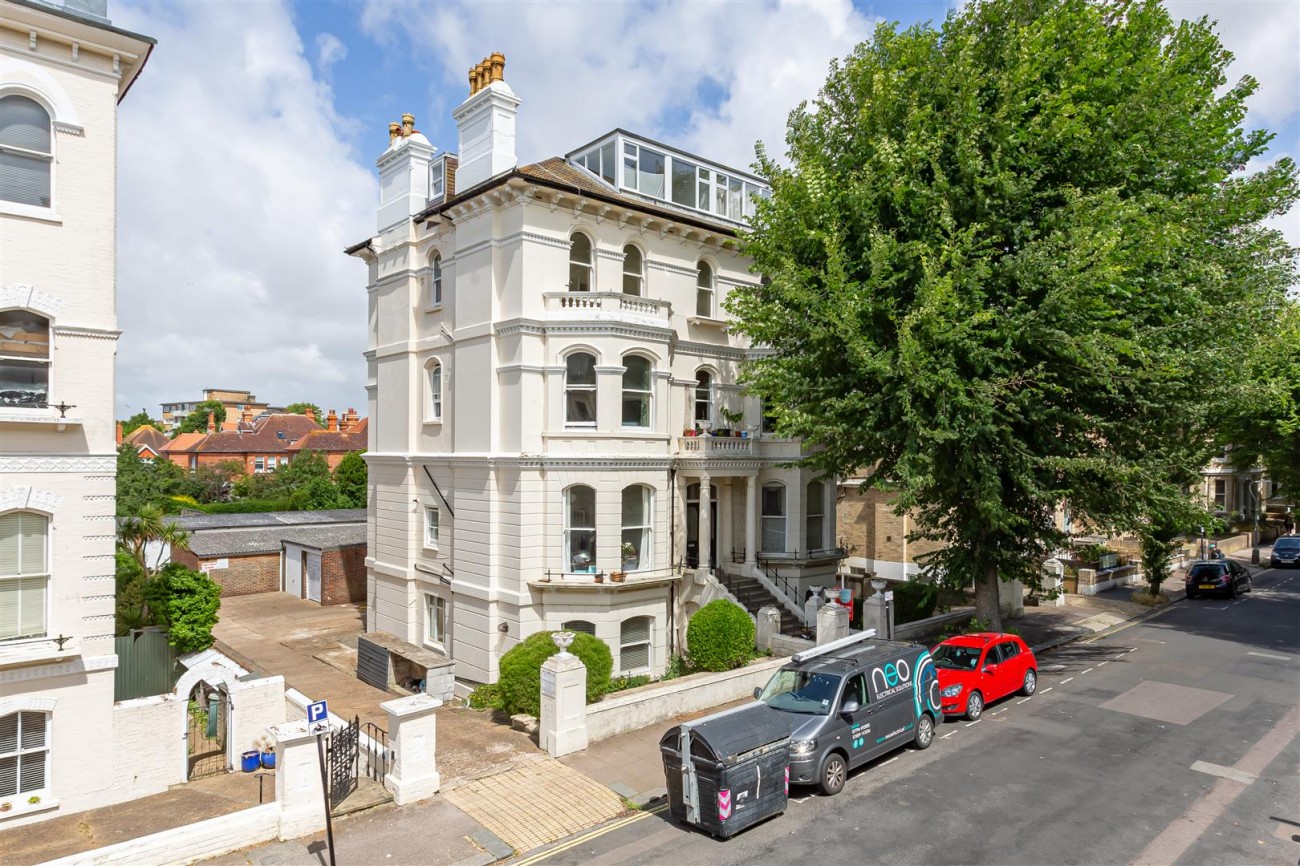 St. Aubyns, Hove, 1 bedroom, Flat Conversion