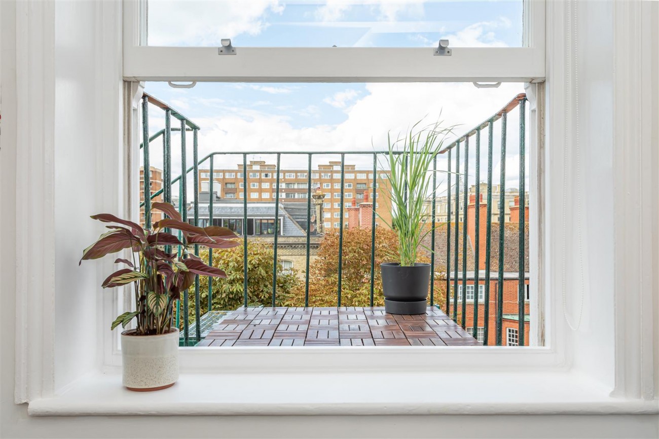 Second Avenue, Hove, 1 bedroom, Flat Conversion