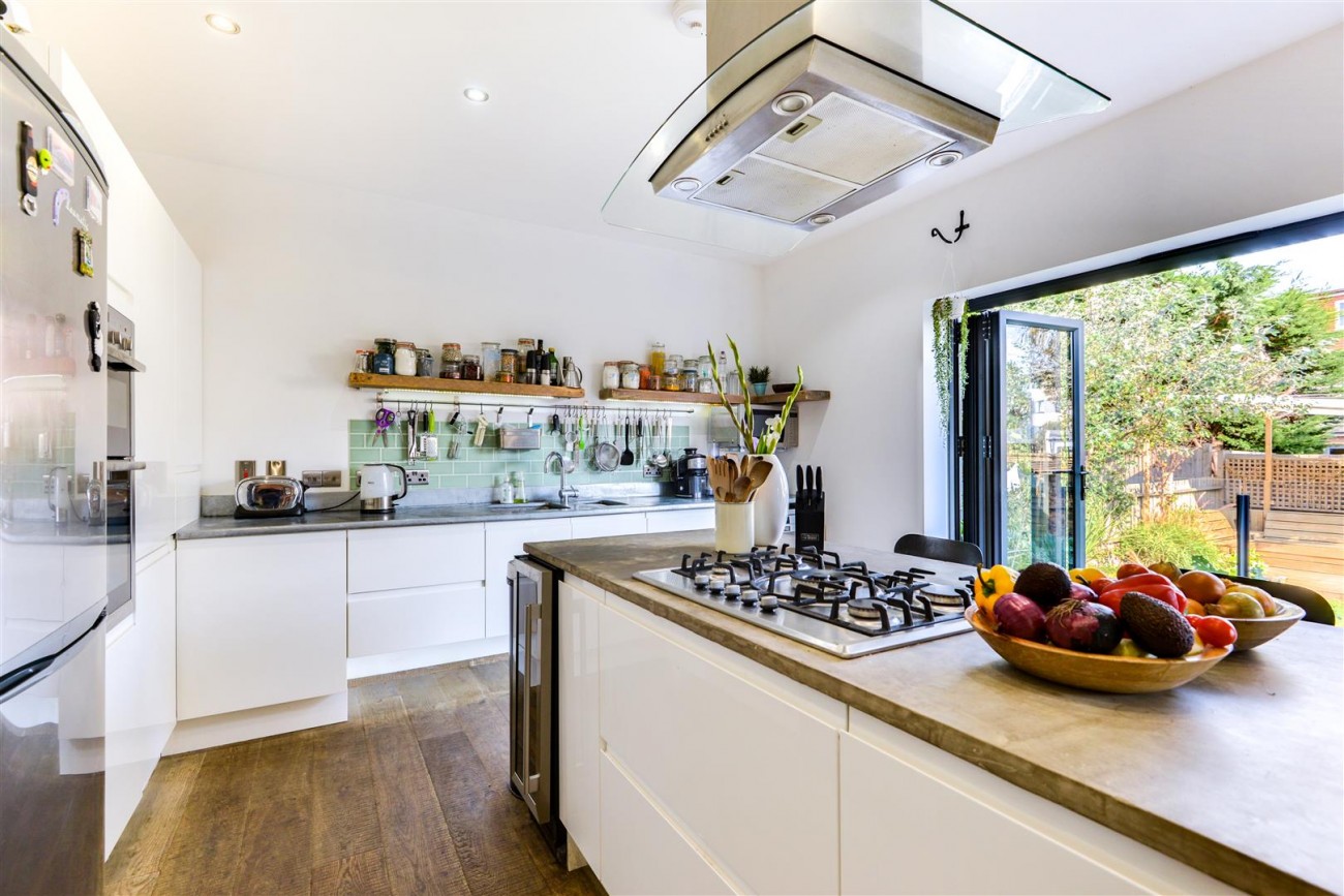 Derek Avenue, Hove, 4 bedroom, House