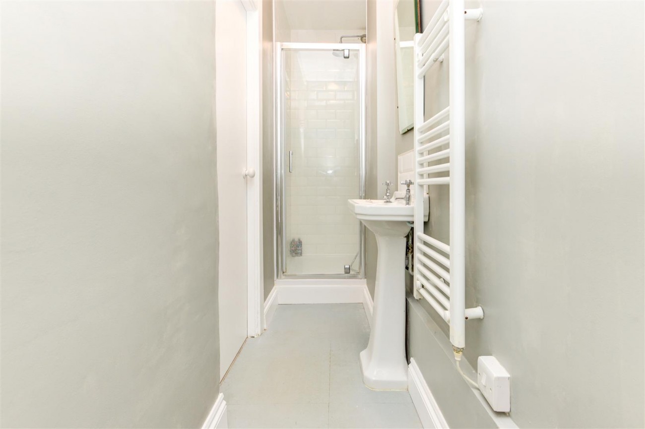 First Avenue, Hove, Apartment