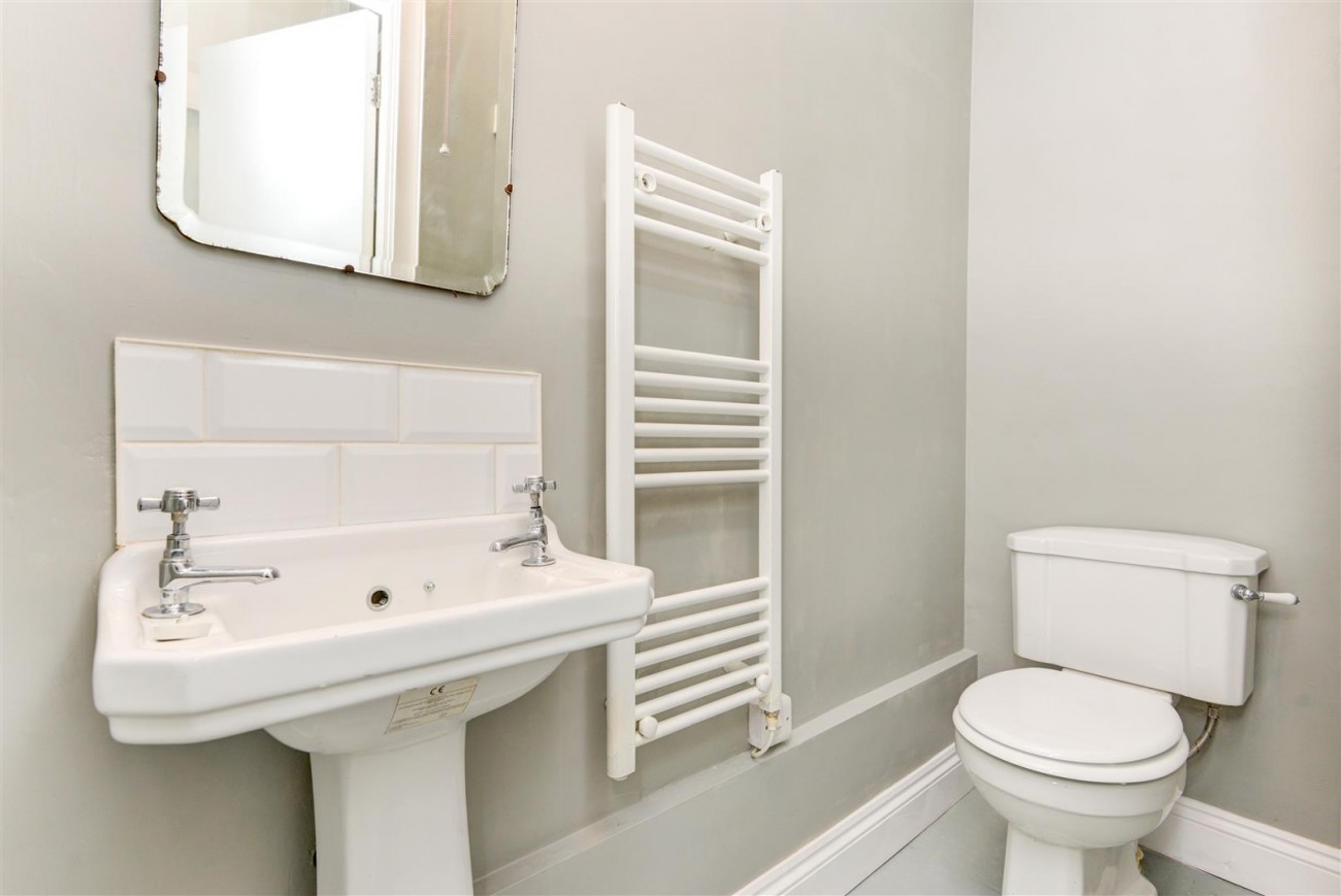 First Avenue, Hove, Apartment