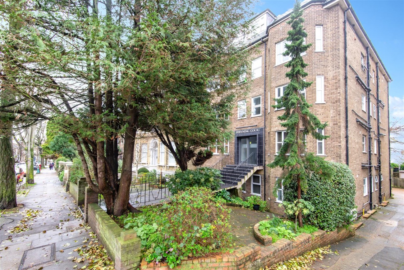 Eaton Gardens, Hove, 1 bedroom, Apartment
